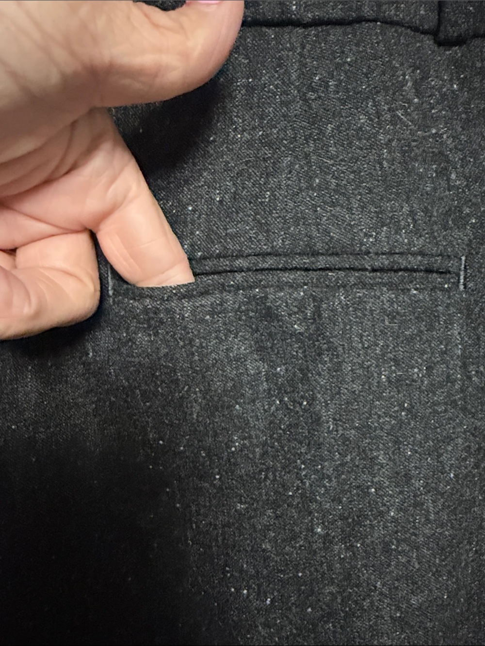 Banana Republic Wide-Leg Pants in Charcoal Tweed (28% wool) - Picture 8 of 8
